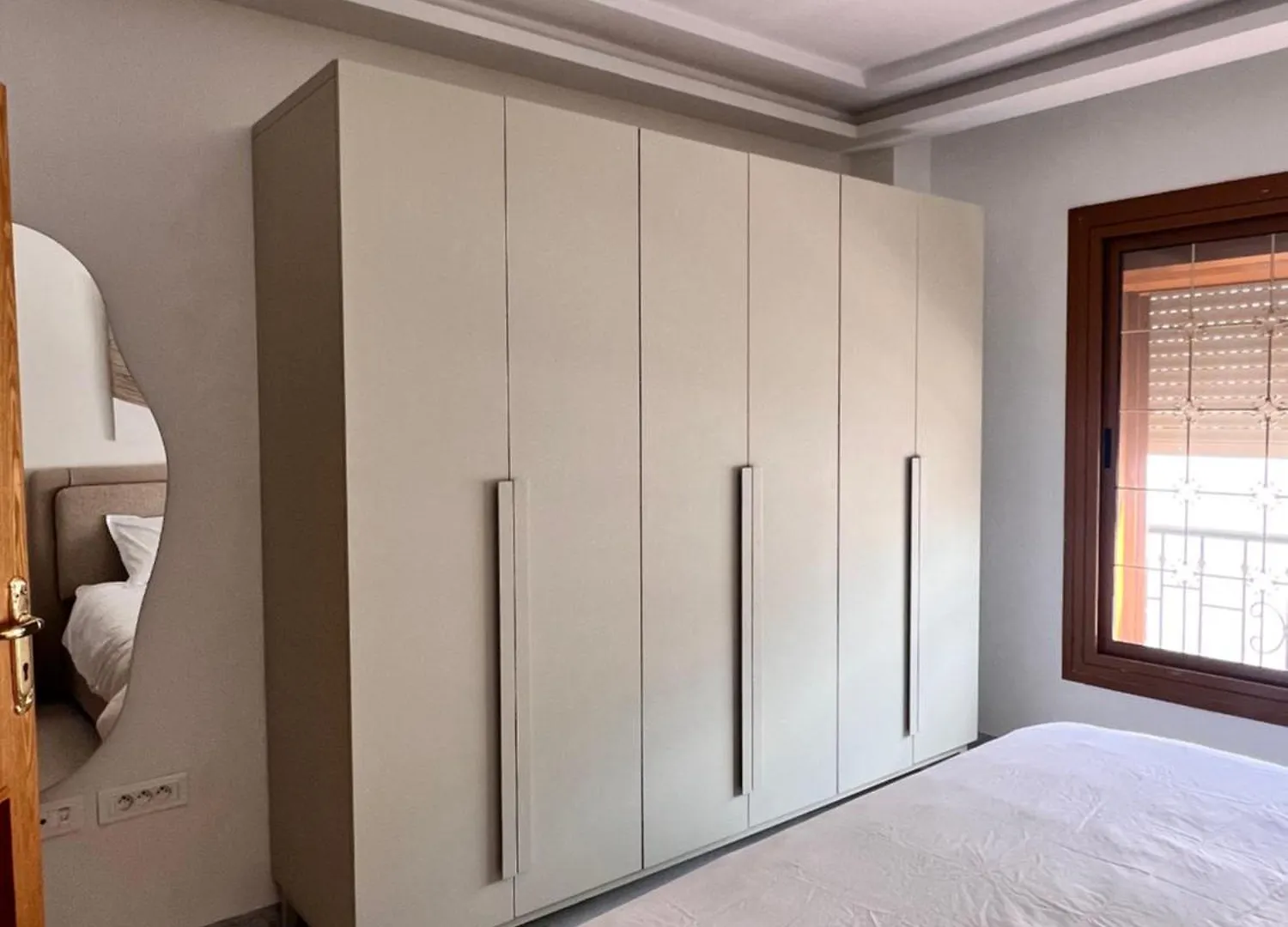 Private Floor Of A Villa - 10 Min To Airport Ariana Holiday home